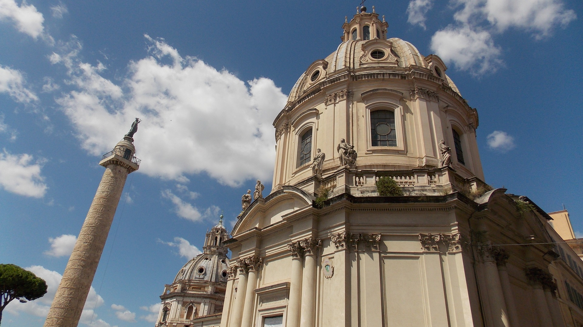 Chiesa del Santissimo Nome di Maria al Foro Traiano Turismo Roma